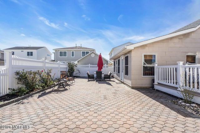 24 Reese Avenue, Lavallette, NJ 08735