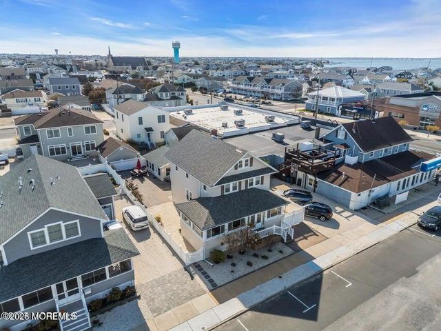 24 Reese Avenue, Lavallette, NJ 08735