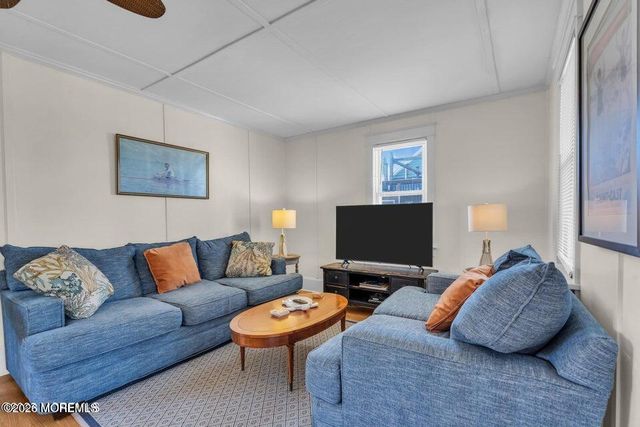 24 Reese Avenue, Lavallette, NJ 08735