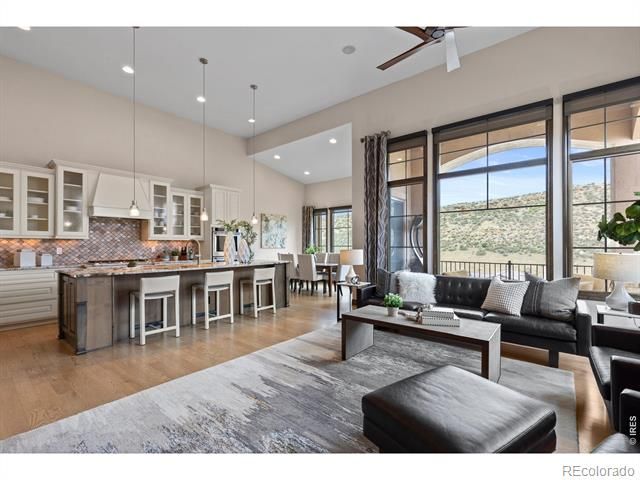 8122 Raphael Lane, Littleton, CO 80125