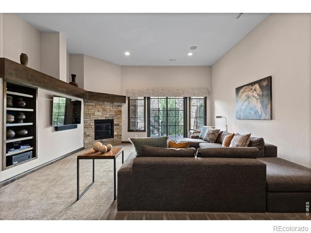 8122 Raphael Lane, Littleton, CO 80125
