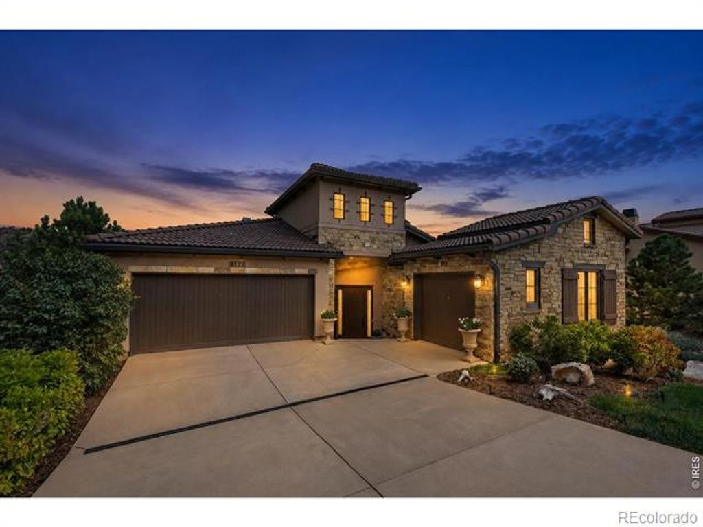 8122 Raphael Lane, Littleton, CO 80125