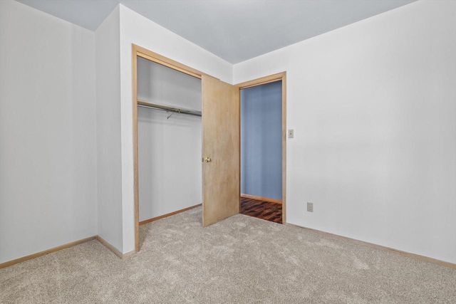 1730 New STREET, Union Grove, WI 53182