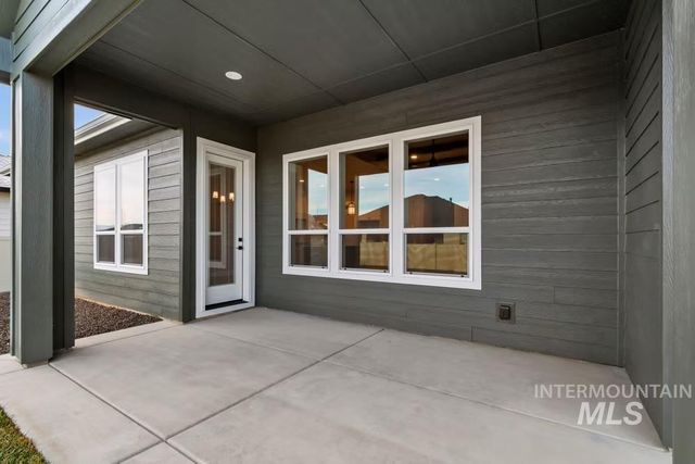 11800 S Besra Ln, Kuna, ID 83634