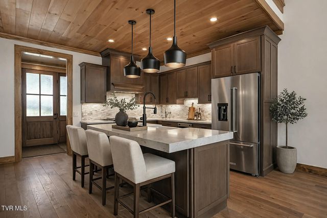 232 Farmhouse Village Trail, Butler, TN 37640