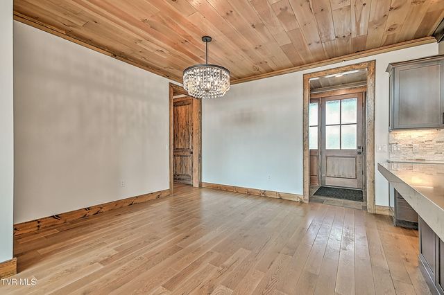 232 Farmhouse Village Trail, Butler, TN 37640