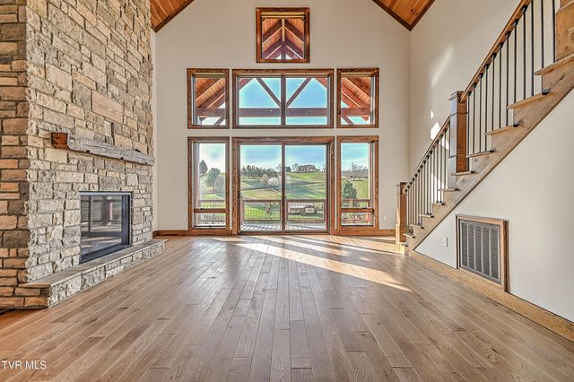 232 Farmhouse Village Trail, Butler, TN 37640