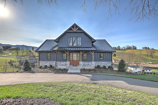 232 Farmhouse Village Trail, Butler, TN 37640