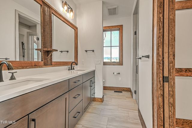 232 Farmhouse Village Trail, Butler, TN 37640