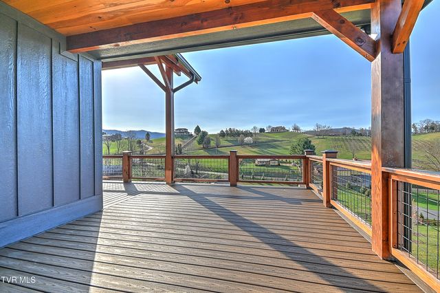 232 Farmhouse Village Trail, Butler, TN 37640