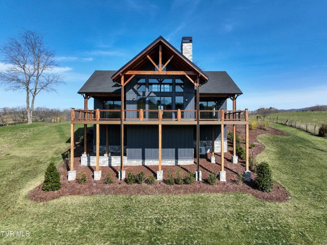 232 Farmhouse Village Trail, Butler, TN 37640