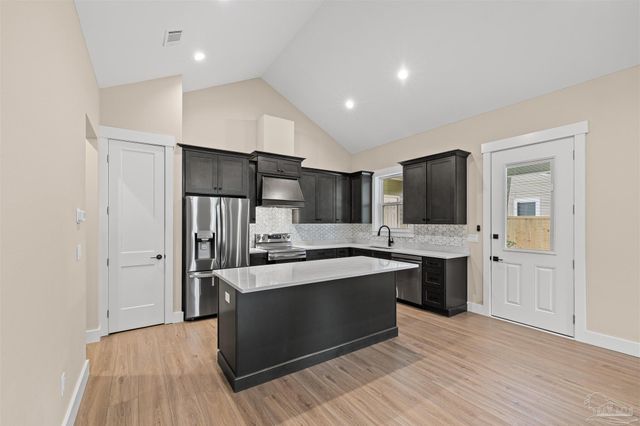 507 Alba Plena St, Pensacola, FL 32507