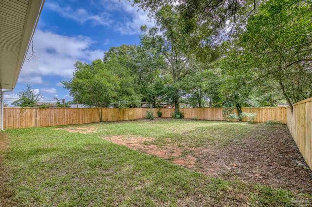 507 Alba Plena St, Pensacola, FL 32507
