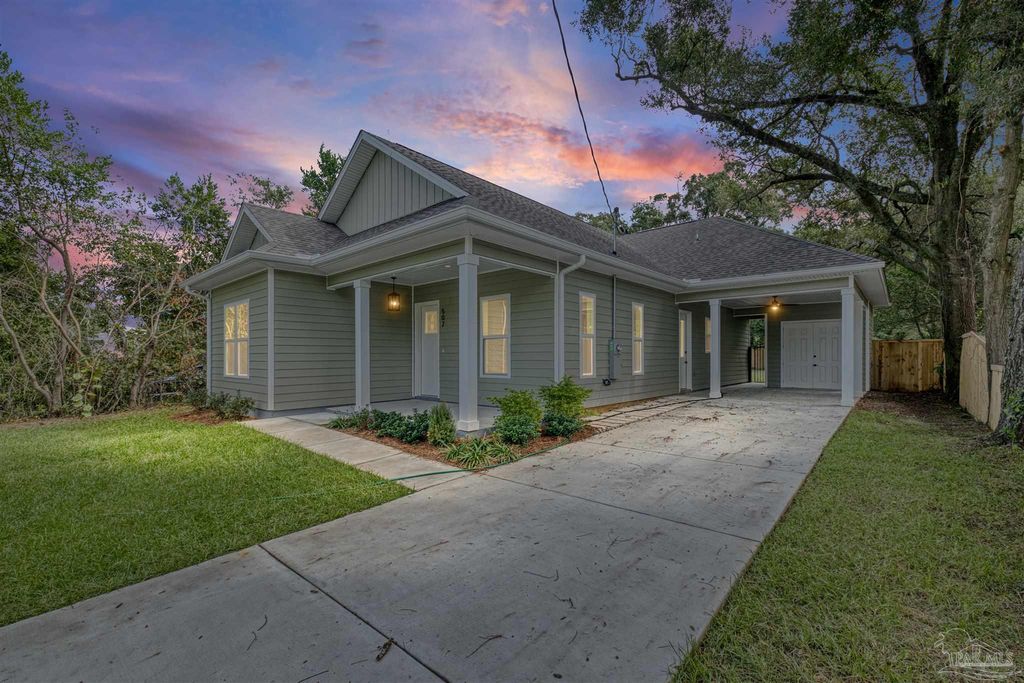 507 Alba Plena St, Pensacola, FL 32507