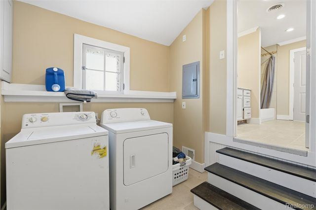 19925 Negaunee, Redford Charter Township, MI 48240