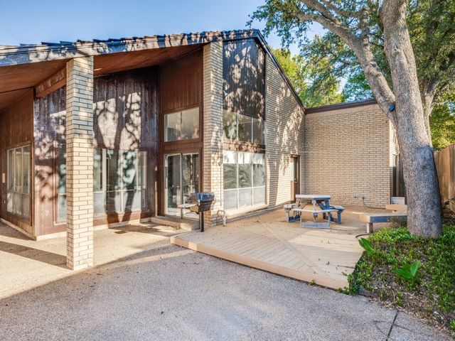 10102 Morgan Meadow Lane, Dallas, TX 75243