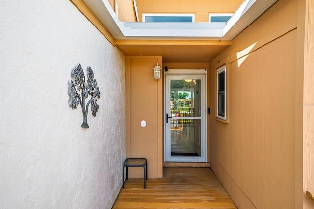 1051 S HIGHLAND STREET 5-D, Mount Dora, FL 32757