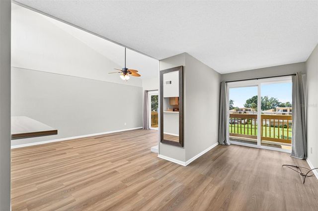 1051 S HIGHLAND STREET 5-D, Mount Dora, FL 32757
