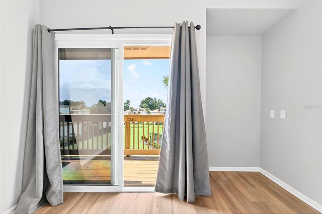 1051 S HIGHLAND STREET 5-D, Mount Dora, FL 32757