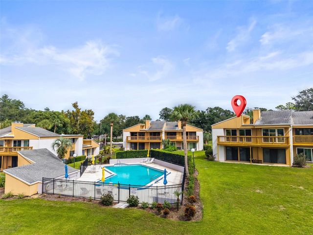 1051 S HIGHLAND STREET 5-D, Mount Dora, FL 32757