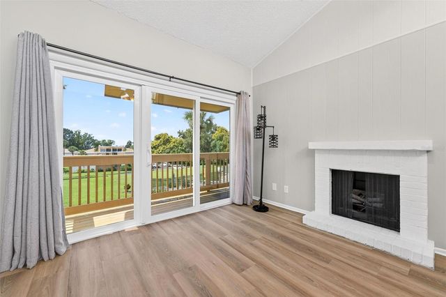 1051 S HIGHLAND STREET 5-D, Mount Dora, FL 32757