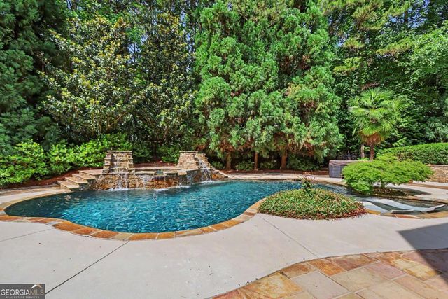 5152 Legends Drive, Braselton, GA 30517