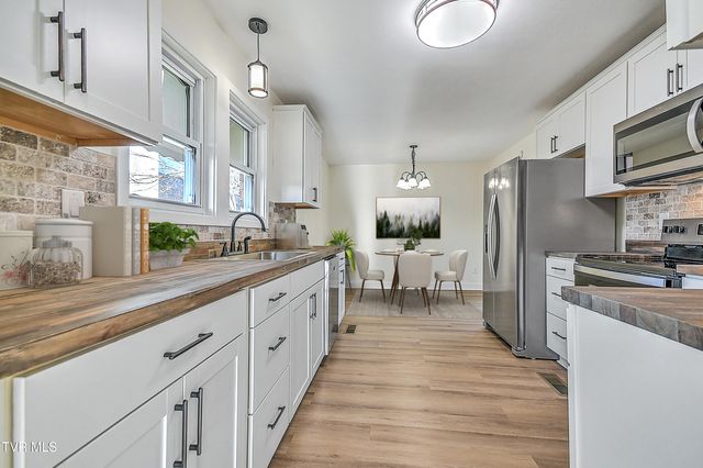 4216 Maplewood Street, Kingsport, TN 37660