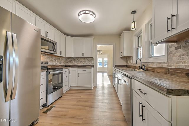 4216 Maplewood Street, Kingsport, TN 37660