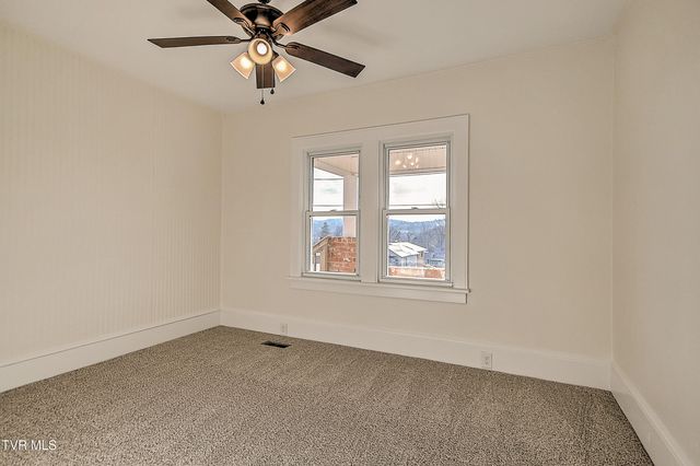 4216 Maplewood Street, Kingsport, TN 37660