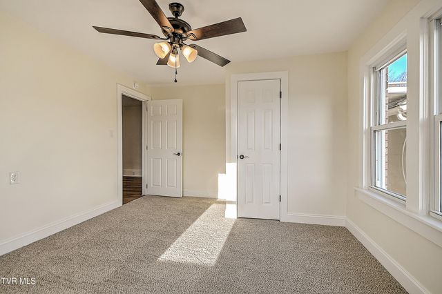 4216 Maplewood Street, Kingsport, TN 37660