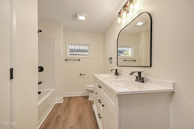 4216 Maplewood Street, Kingsport, TN 37660