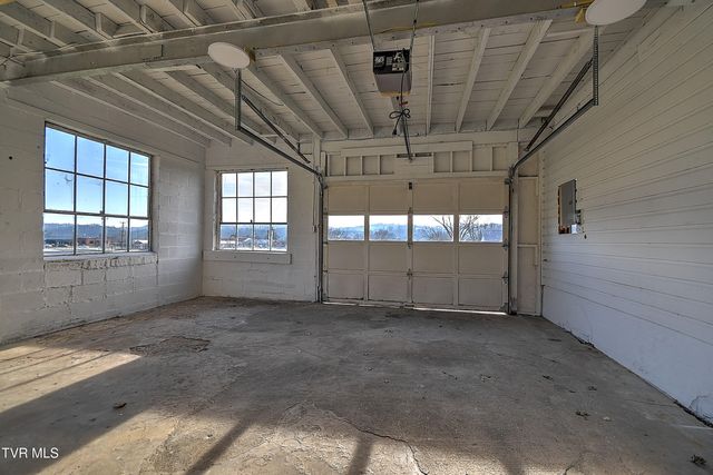 4216 Maplewood Street, Kingsport, TN 37660