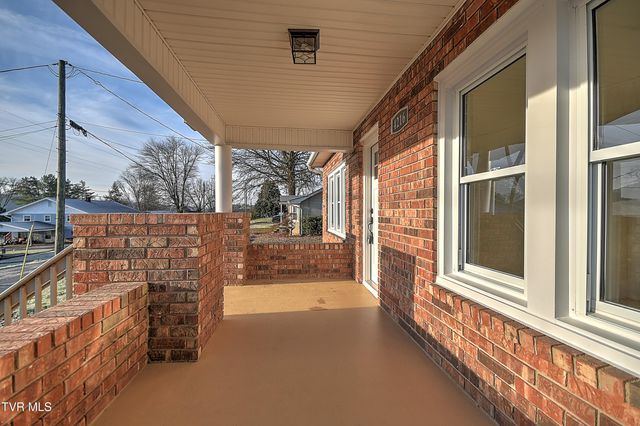 4216 Maplewood Street, Kingsport, TN 37660