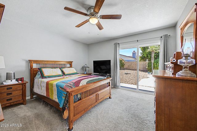 221 E HELENA Drive, Phoenix, AZ 85022