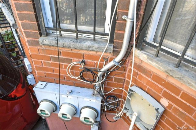 918 Summit Avenue, Bronx, NY 10452