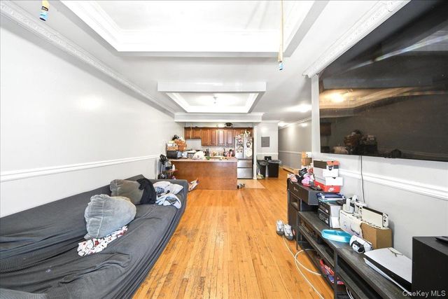 918 Summit Avenue, Bronx, NY 10452