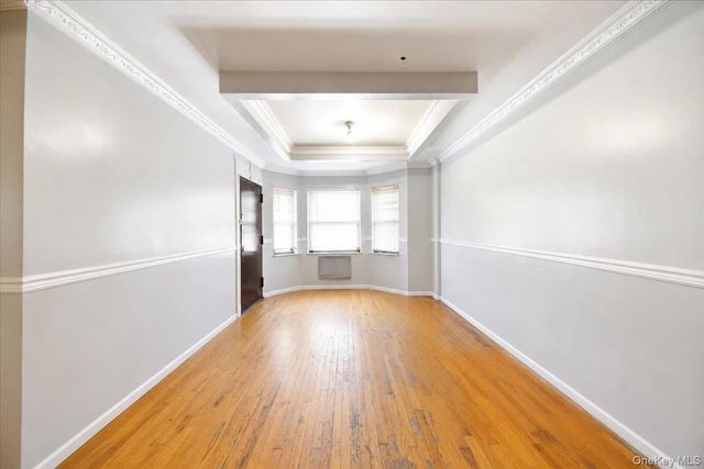 918 Summit Avenue, Bronx, NY 10452