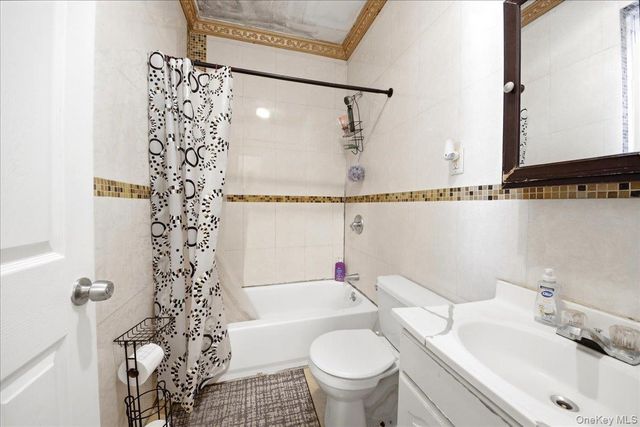 918 Summit Avenue, Bronx, NY 10452