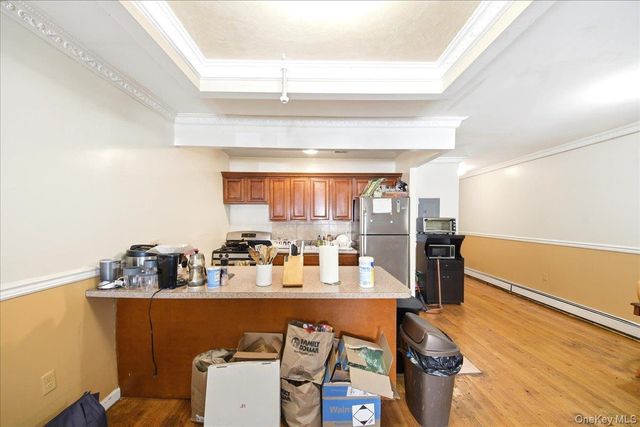 918 Summit Avenue, Bronx, NY 10452
