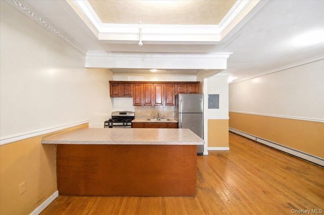 918 Summit Avenue, Bronx, NY 10452