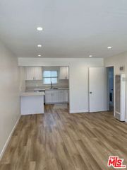 1419 Stanford Street Unit D, Santa Monica, CA 90404