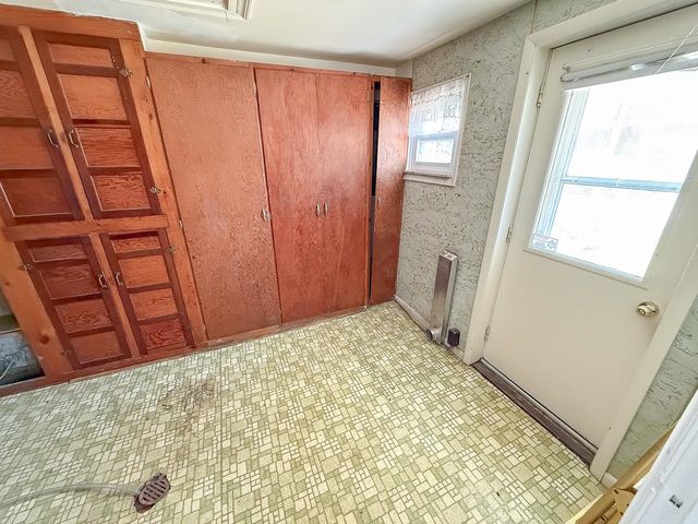 6680 N M-30 Highway, Hope, MI 48628