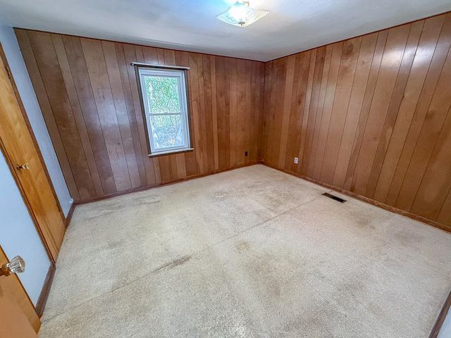 6680 N M-30 Highway, Hope, MI 48628