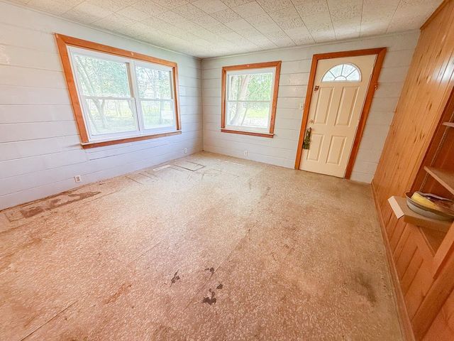 6680 N M-30 Highway, Hope, MI 48628