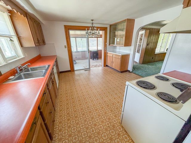 6680 N M-30 Highway, Hope, MI 48628