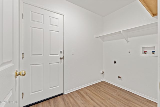 44123 W 61st West Street, Lancaster, CA 93536