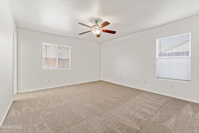 44123 W 61st West Street, Lancaster, CA 93536