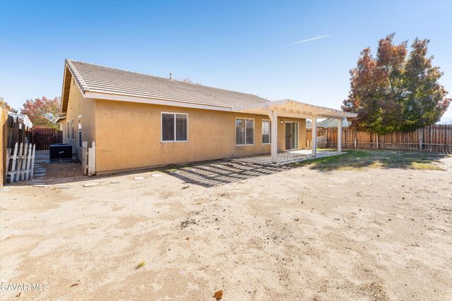 44123 W 61st West Street, Lancaster, CA 93536