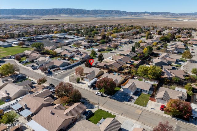 44123 W 61st West Street, Lancaster, CA 93536