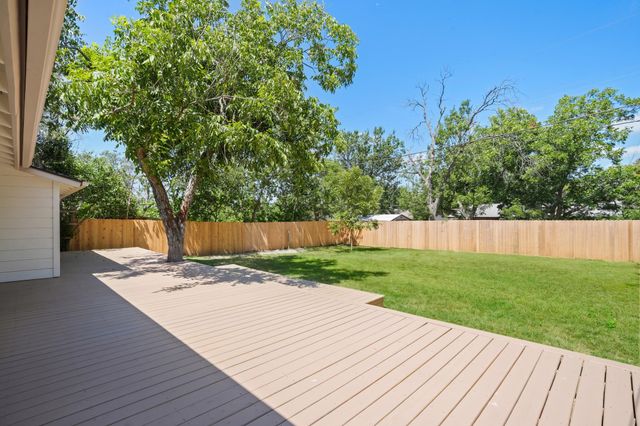7010 Miranda DR, Austin, TX 78752